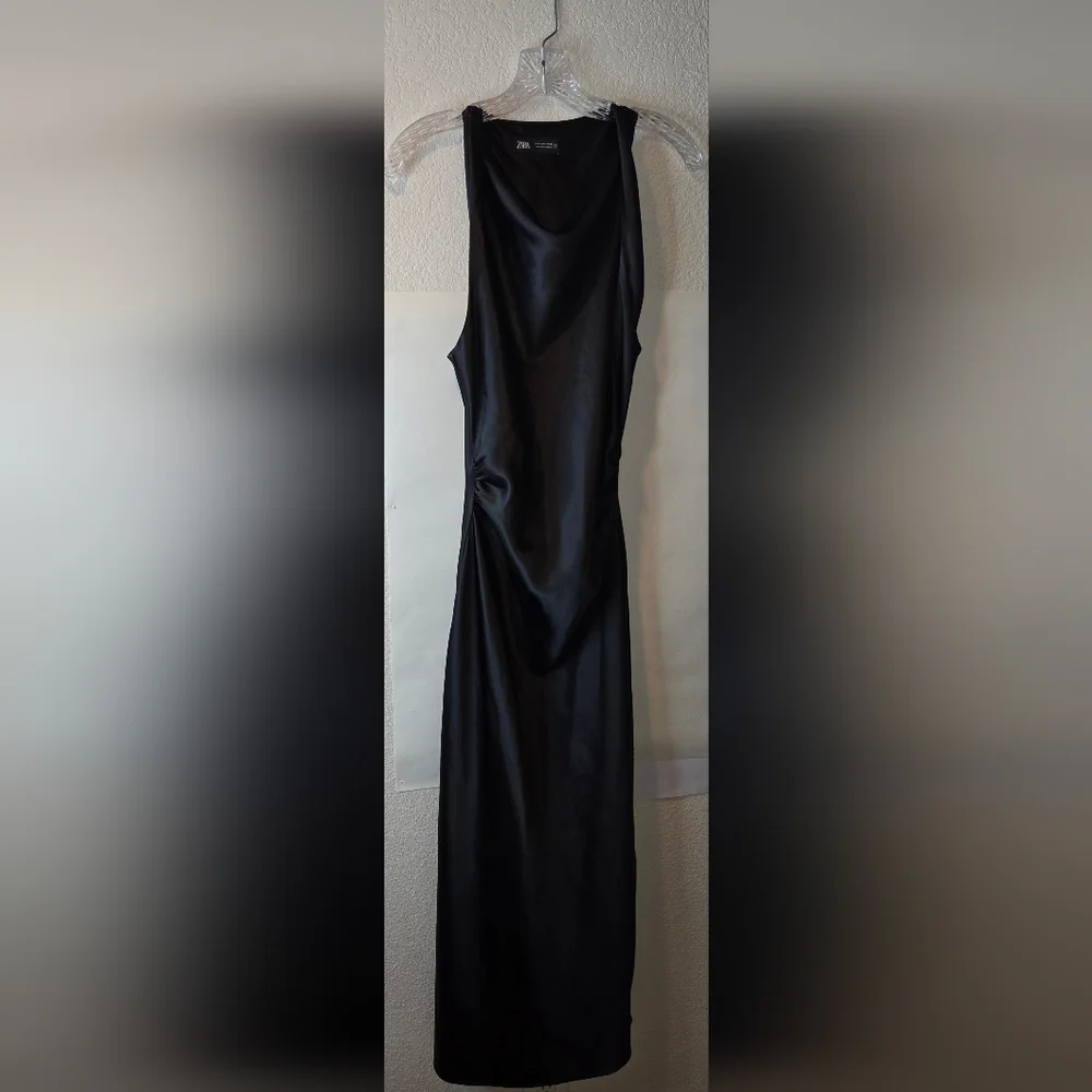Zara Satin Effect Black Midi Sleeveless Dress - Picture 9 of 10